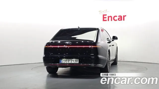Hyundai Grandeur — Фото автомобиля 4