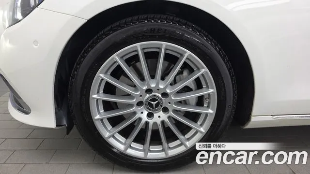 Mercedes-Benz E-Class W213 — Фото автомобиля 5