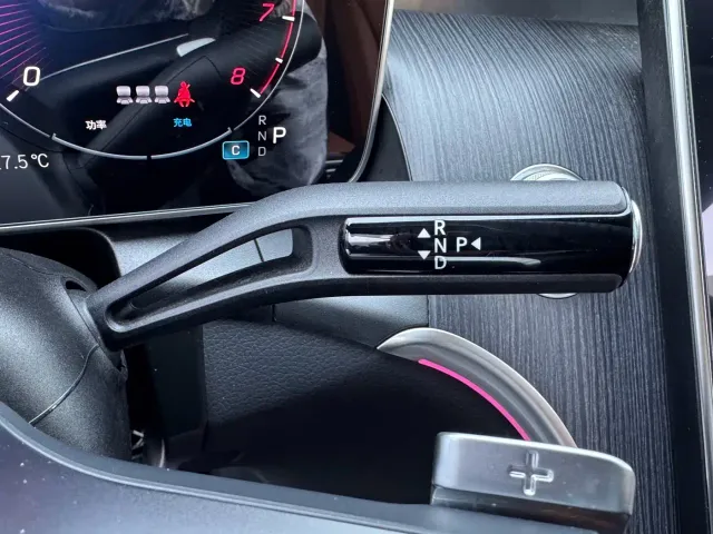 Mercedes-Benz GLC-Class — Фото автомобиля 9