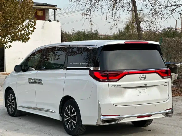 GAC Trumpchi M8 — Фото автомобиля 7