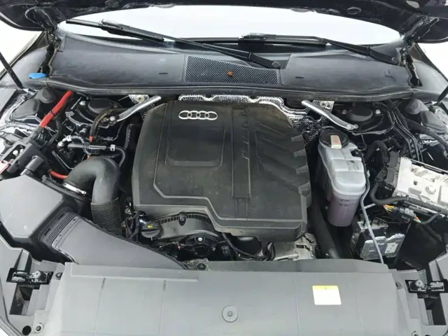 Audi A7L — Фото автомобиля 10