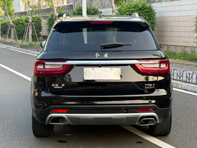 Hongqi HS7 — Фото автомобиля 5