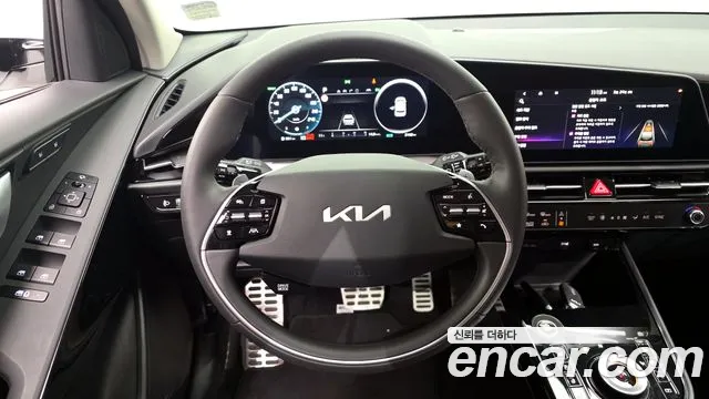 Kia Niro The All New Niro Signature — Фото автомобиля 13