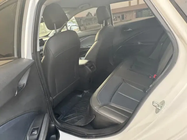 Buick Velite 6 — Фото автомобиля 10