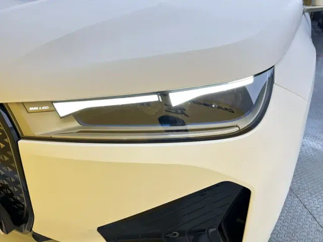 BMW iX M60 — Фото автомобиля 8