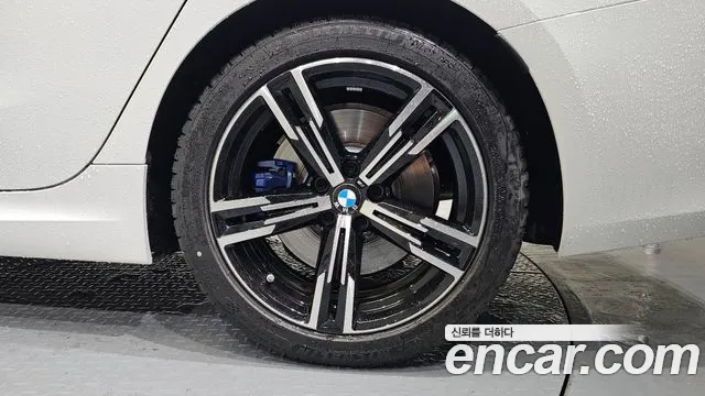 BMW 3-Series 3 серия (G20) 320i M Sport — Фото автомобиля 19
