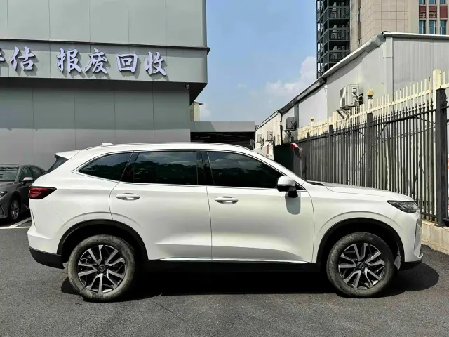 Haval H6 — Фото автомобиля 8