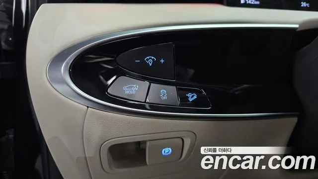 Genesis GV70 — Фото автомобиля 27