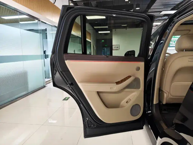 Aito M7 — Фото автомобиля 9