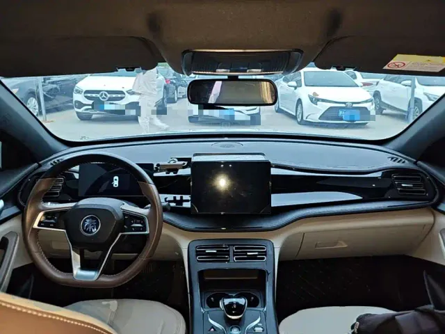 BYD Qin PLUS — Фото автомобиля 9