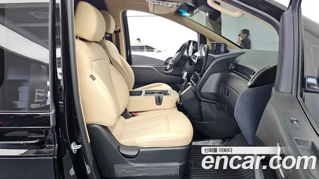 Hyundai Staria — Фото автомобиля 17