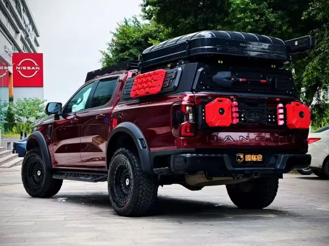 Ford Ranger — Фото автомобиля 3