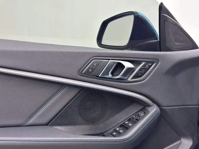 BMW 2 Series — Фото автомобиля 6