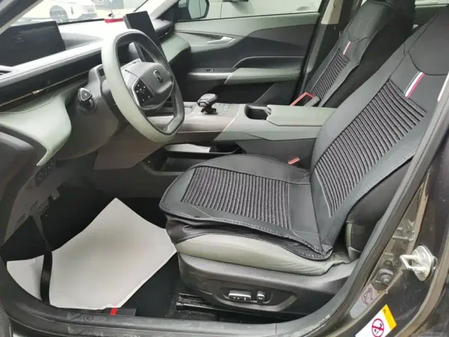 Changan Lamore — Фото автомобиля 10