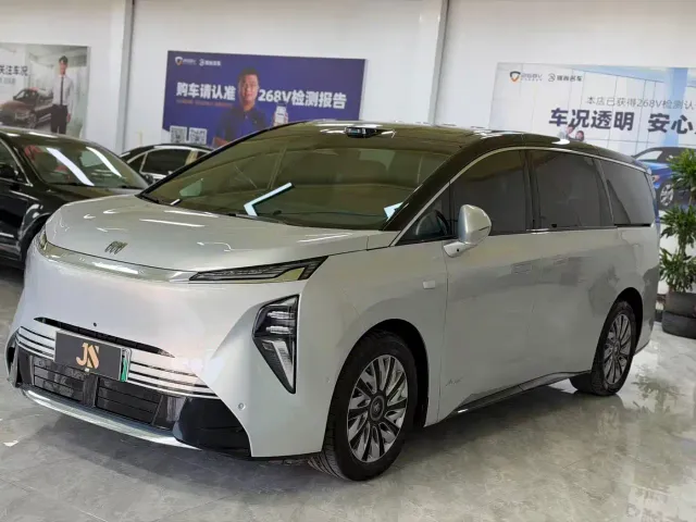 Buick Zhijing Shijia — Фото автомобиля 3
