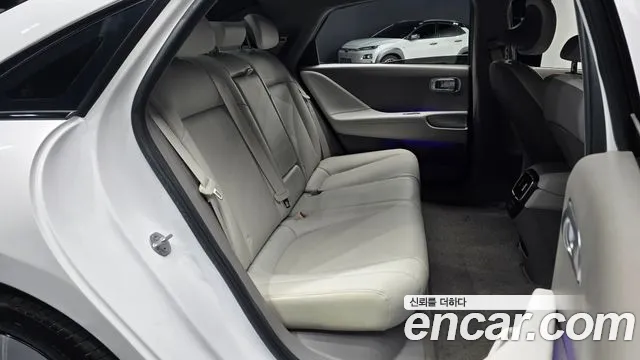 Hyundai Ioniq 6 — Фото автомобиля 26