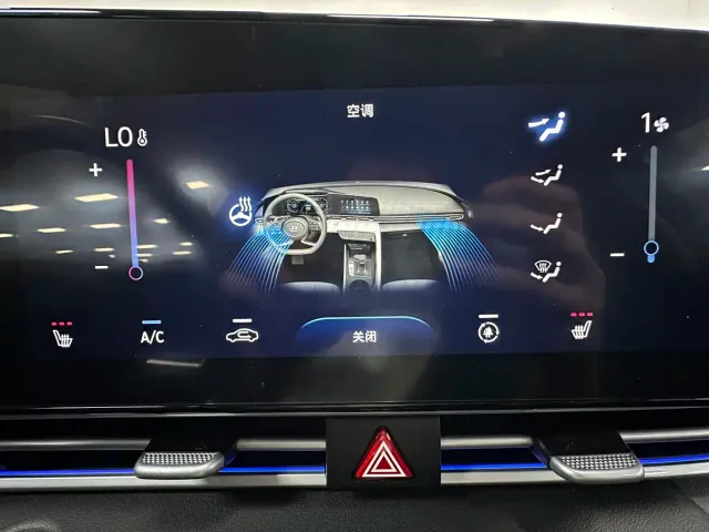 Hyundai Elantra — Фото автомобиля 9