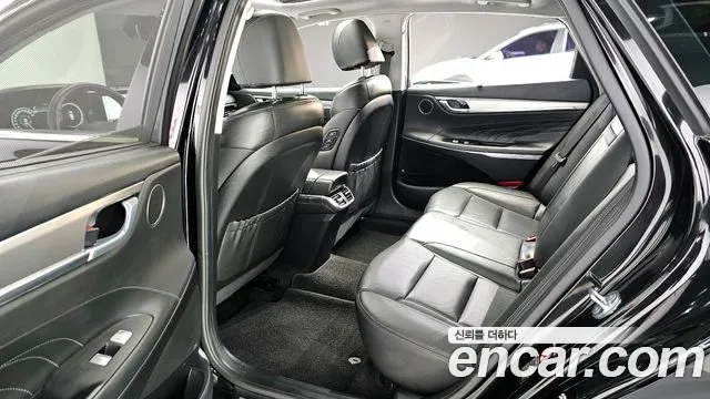 Hyundai Grandeur Новый Grandeur IG — Фото автомобиля 10