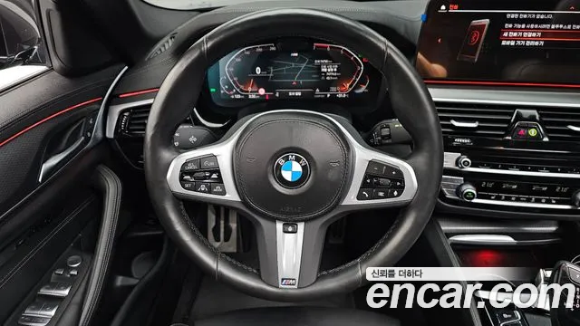 BMW 5-Series — Фото автомобиля 8