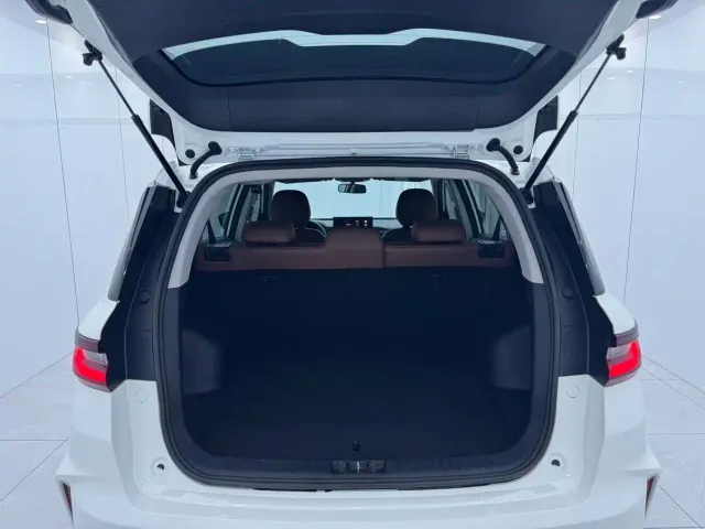 Geely Vision X6 — Фото автомобиля 11