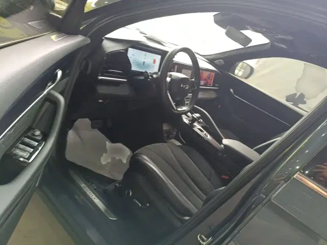 Geely Xingyue L — Фото автомобиля 15
