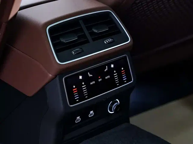 Audi A6L — Фото автомобиля 26