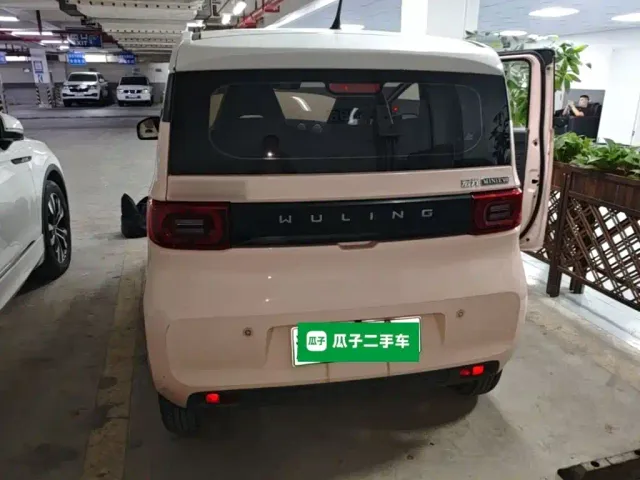 Wuling Hongguang Mini EV — Фото автомобиля 5