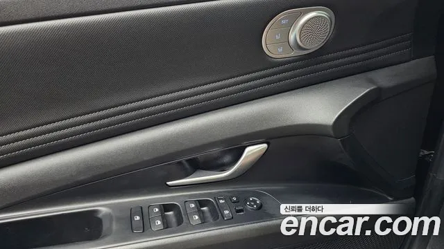 Hyundai AVANTE Avante (CN7) — Фото автомобиля 26