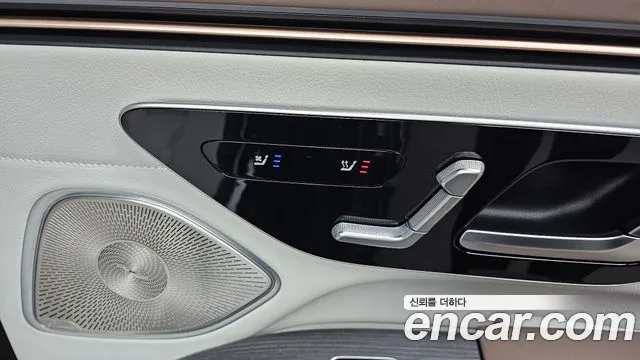 Mercedes-Benz EQS — Фото автомобиля 16