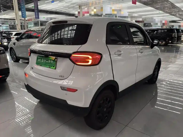 Leapmotor T03 — Фото автомобиля 6