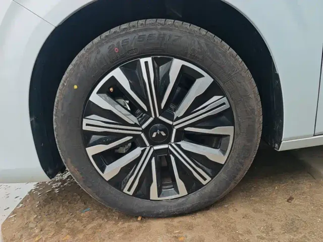 Wuling Starlight 730 — Фото автомобиля 20