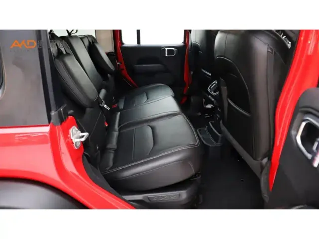 Jeep Wrangler 4xe — Фото автомобиля 8