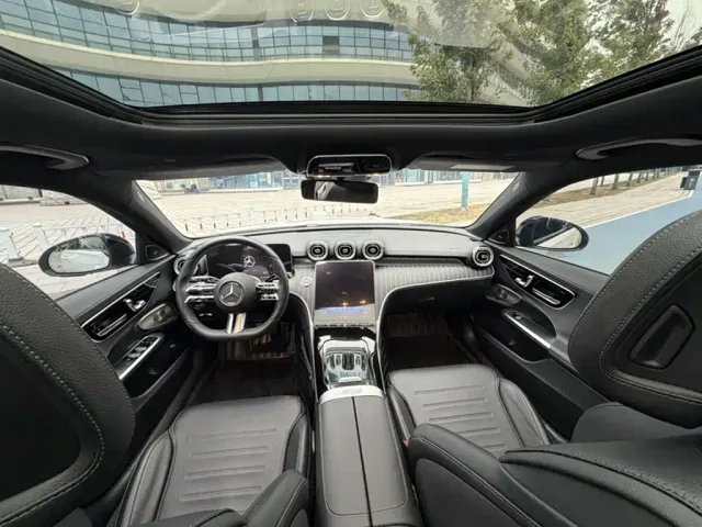Mercedes-Benz C-Class — Фото автомобиля 14