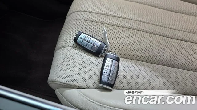Genesis GV80 2.5T Бензин AWD — Фото автомобиля 12
