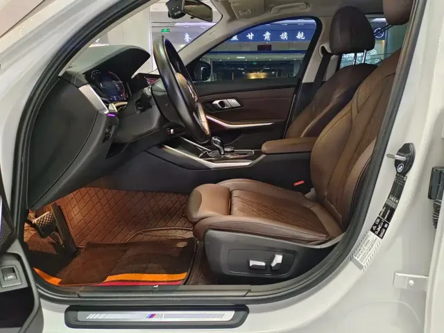 BMW 3 Series — Фото автомобиля 6