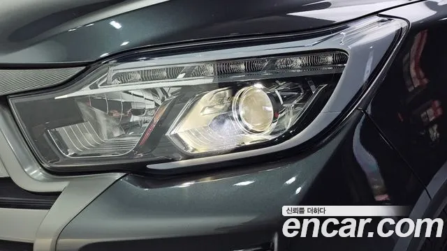 KG_Mobility_Ssangyong Rexton Новый Rexton Sport Дизель 2.2 4WD — Фото автомобиля 20