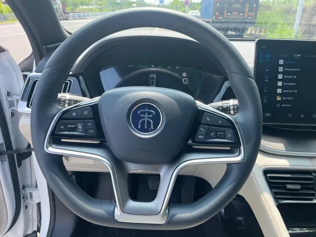 BYD Song PLUS — Фото автомобиля 19