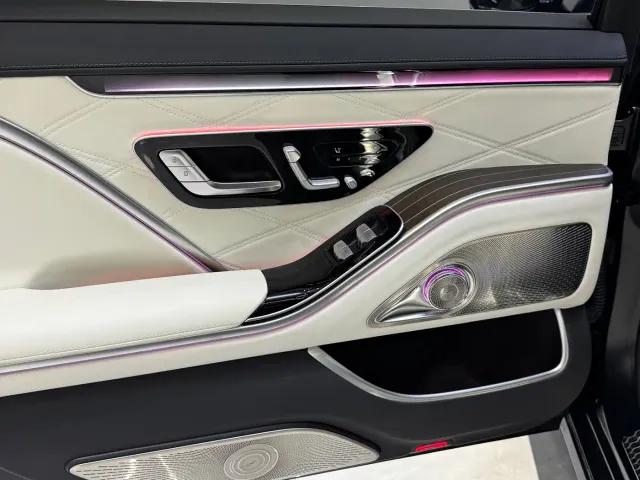Mercedes-Benz Maybach S-Class — Фото автомобиля 14