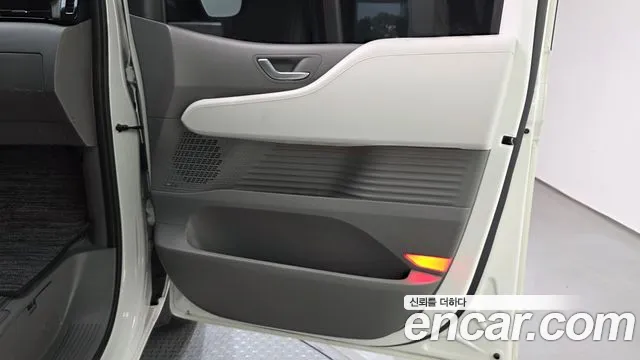 Hyundai Staria — Фото автомобиля 25