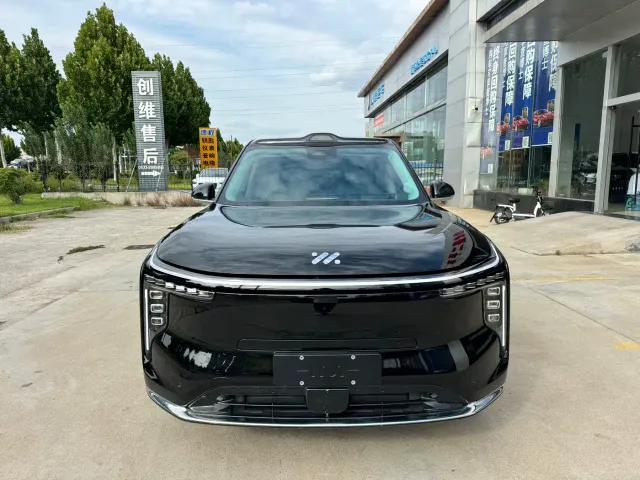 IM Motors LS9 — Фото автомобиля 2