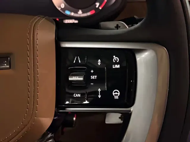 Land Rover Range Rover — Фото автомобиля 30