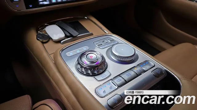 Genesis G90 Бензин 3.5 турбо AWD — Фото автомобиля 9