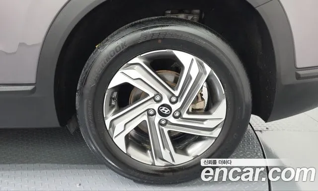 Hyundai Santa Fe — Фото автомобиля 6