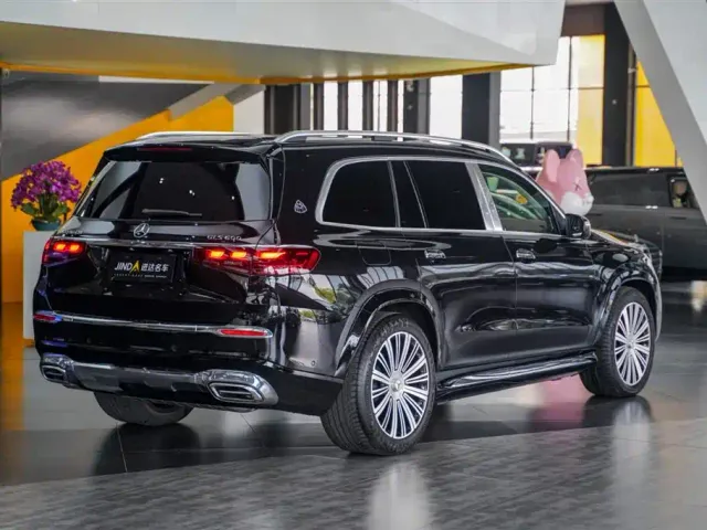 Mercedes-Benz Maybach GLS — Фото автомобиля 21