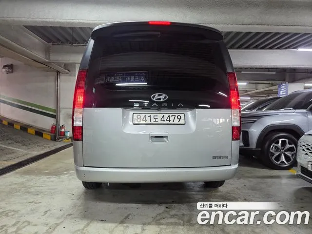 Hyundai Staria — Фото автомобиля 4