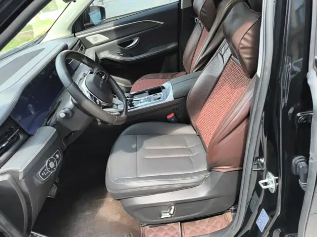 Jetour X90 — Фото автомобиля 14