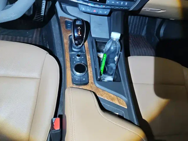 Cadillac CT5 — Фото автомобиля 16