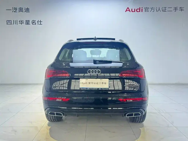 Audi Q5L — Фото автомобиля 5