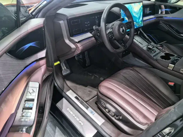 Denza Z9GT — Фото автомобиля 15