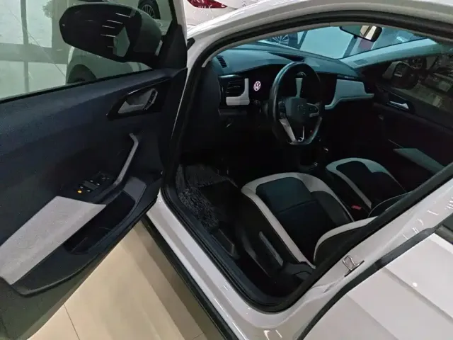 Volkswagen Tharu — Фото автомобиля 15